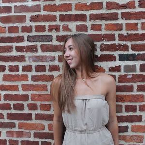 Meet your Posher, Madison